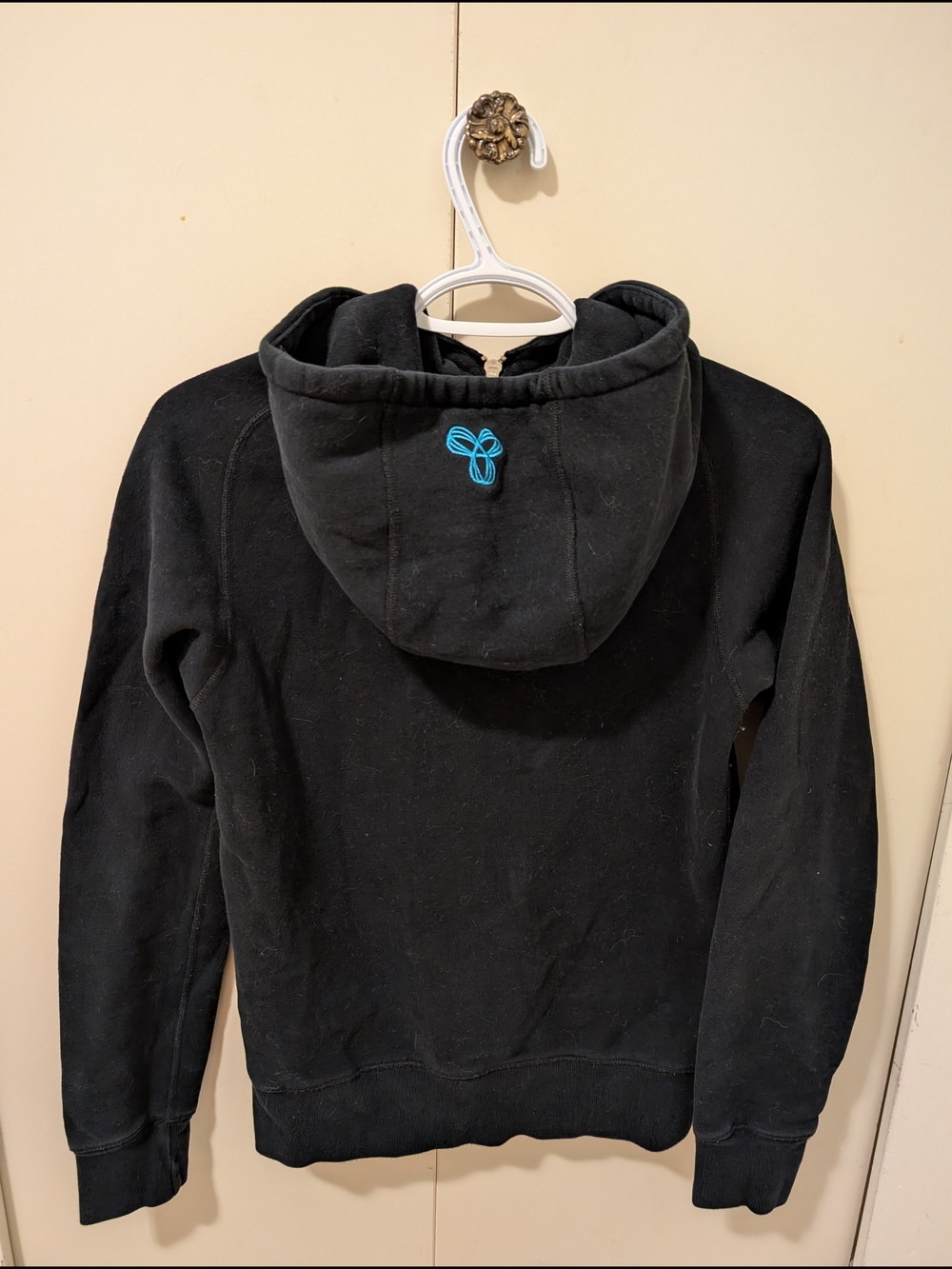 TNA Sweater